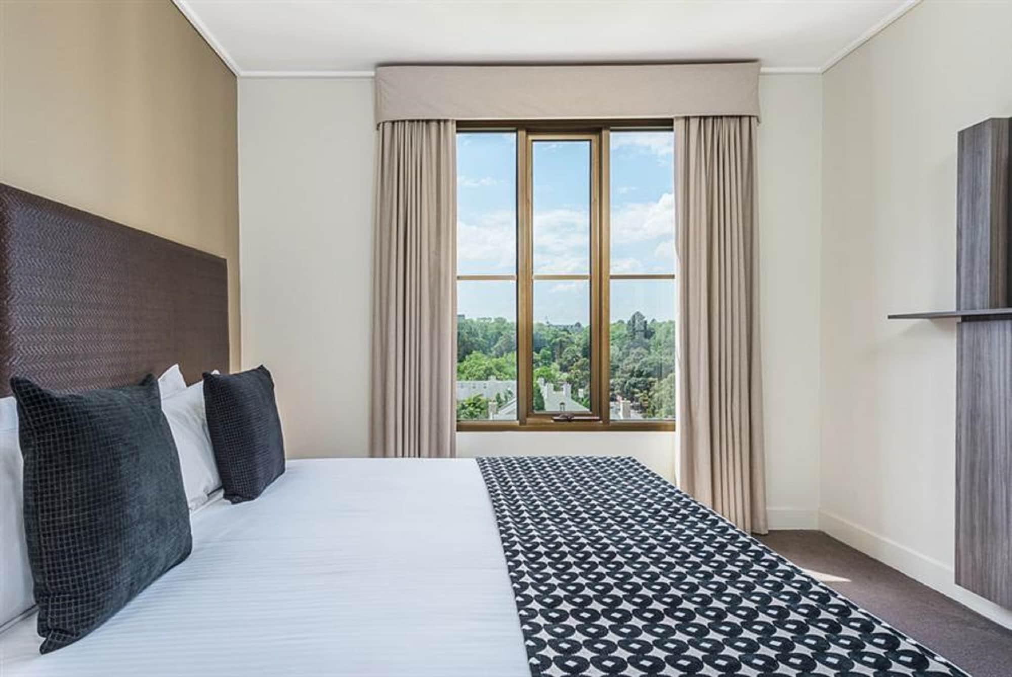 Mantra On Jolimont Melbourne Aparthotel Ngoại thất bức ảnh