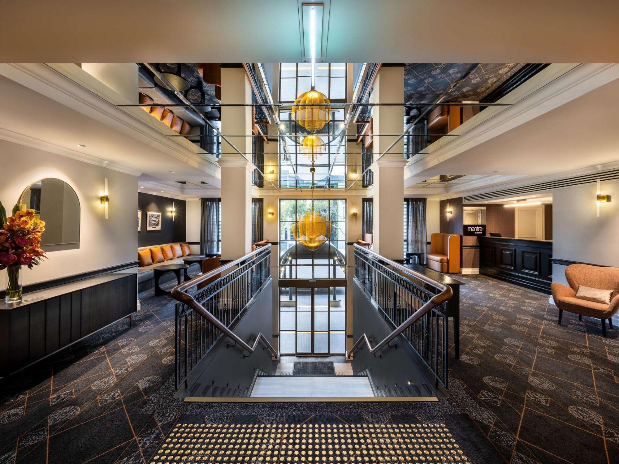 Mantra On Jolimont Melbourne Aparthotel Ngoại thất bức ảnh