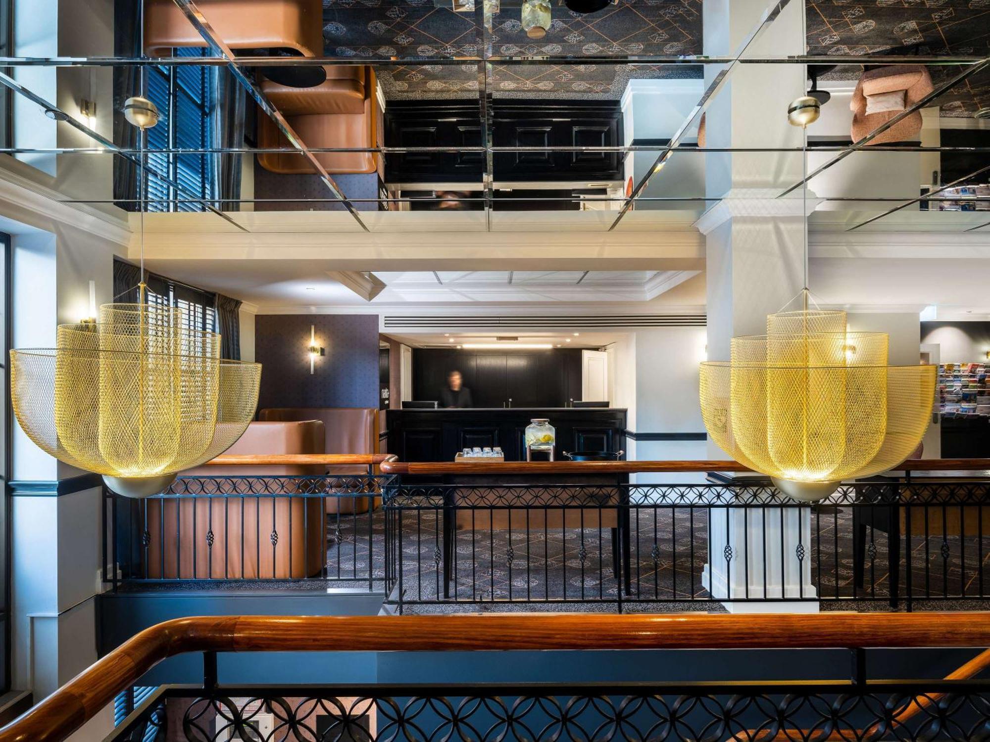Mantra On Jolimont Melbourne Aparthotel Ngoại thất bức ảnh